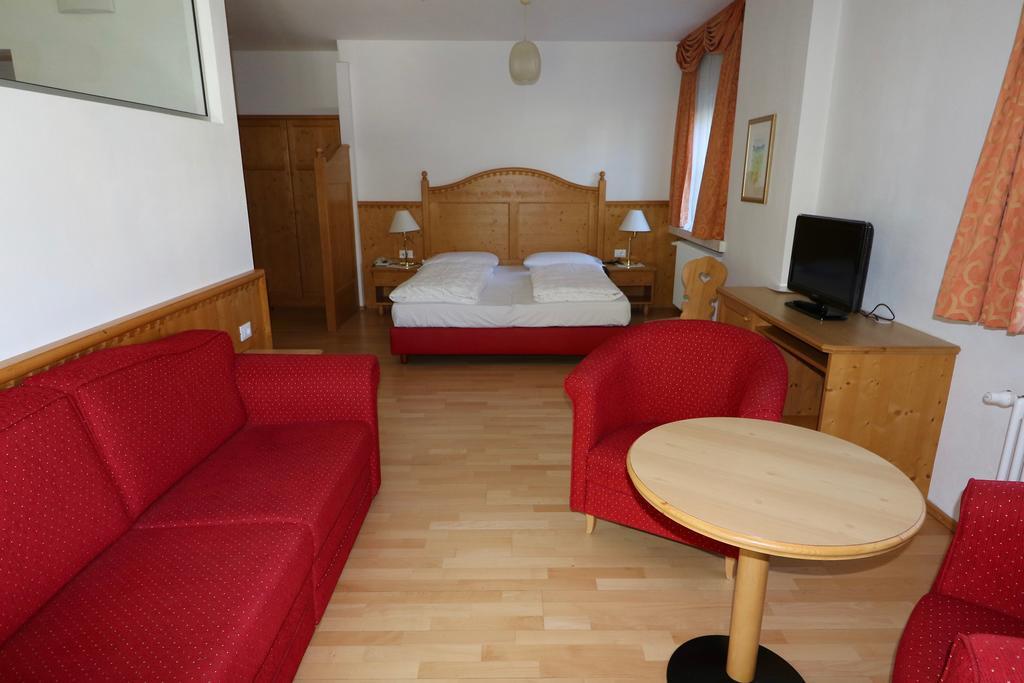 Parkhotel Post К'юза Екстер'єр фото